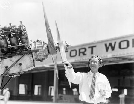 Henry Woods, aviator