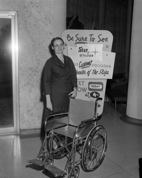 Gladys Simons with wheelchair
